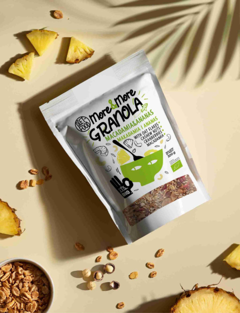 Bio Granola More&More - Makadamia i Ananas 300 g