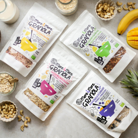 Bio Granola More&More - Mango i Czarna Porzeczka 300 g