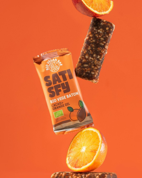 Bio Vegan Bar SATISFY - cacao with orange oil 35 g Bio Vegan Bar SATISFY - cacao with orange oil 35 g