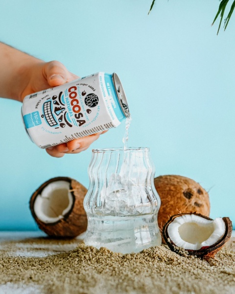 Cocosa Woda Kokosowa z młodego kokosa Niegazowana 330 ml (kaucja)