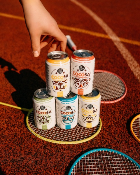 Cocosa Woda Kokosowa z młodego kokosa Niegazowana z sokiem z Ananasa NFC 330 ml (kaucja)