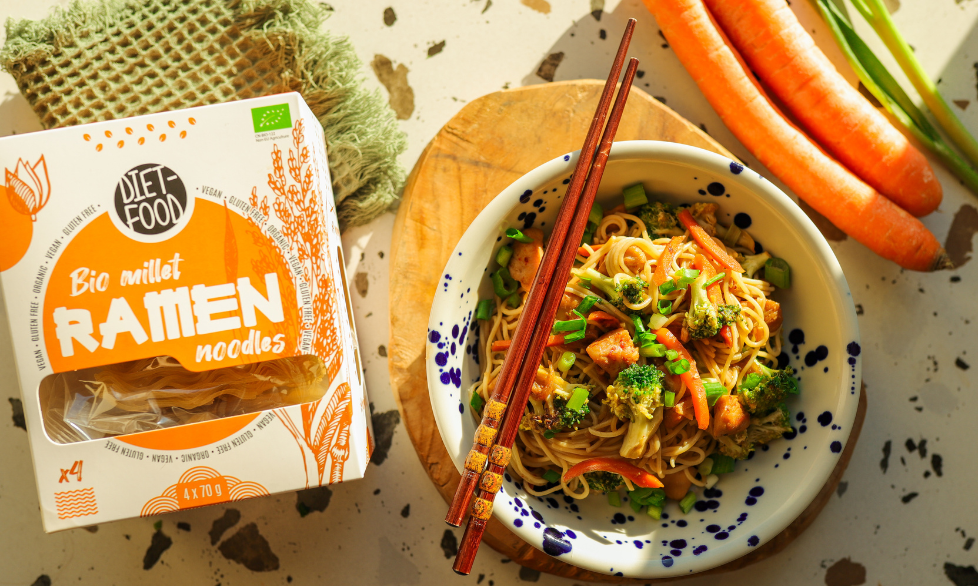 [PRZEPIS] Bio Ramen z Kurczakiem i Sosem Orzechowym #13